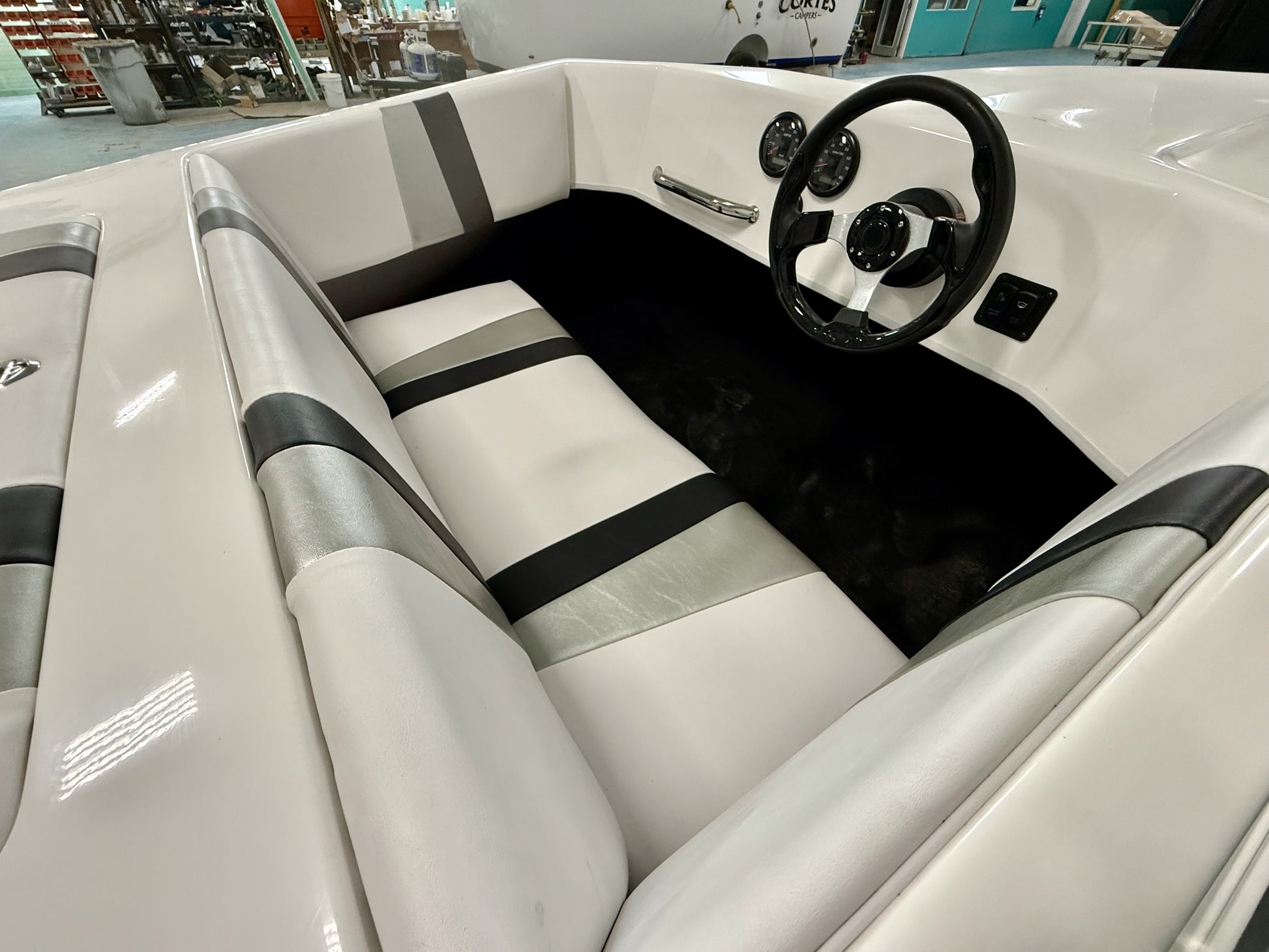 White speed boat
